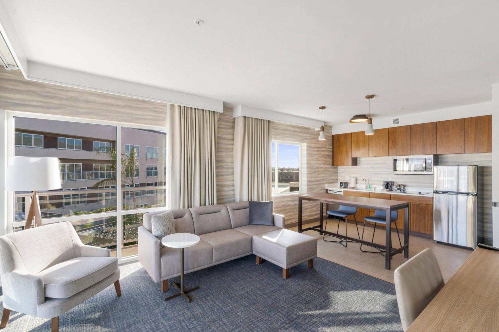 Hotel By Marriott Marina Del Rey