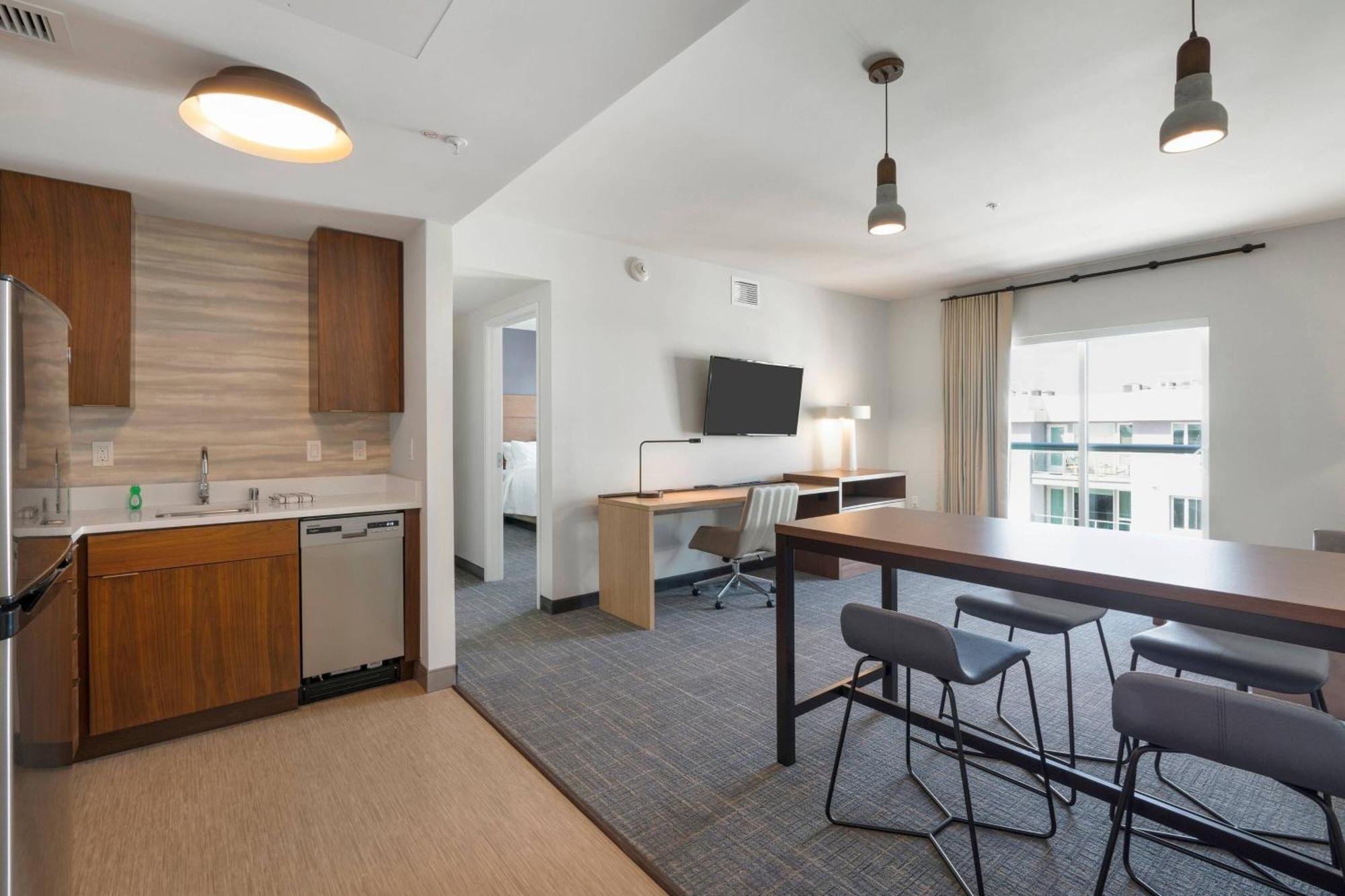 By Marriott Marina Del Rey Hotel Los Angeles